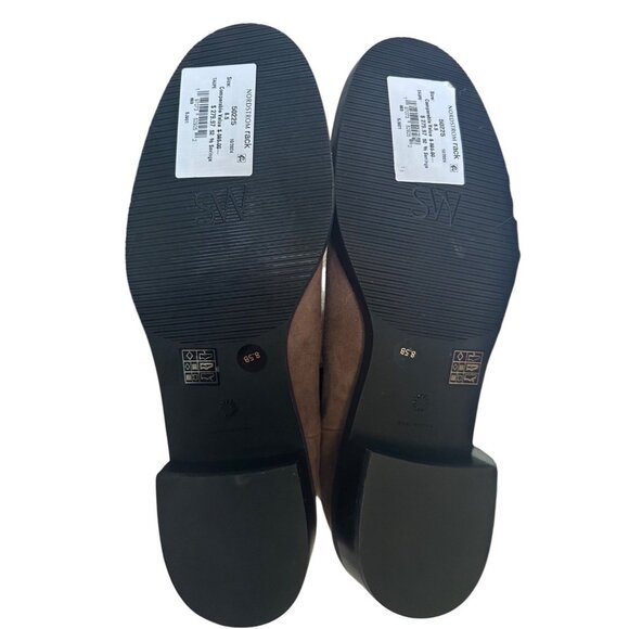 Stuart Weitzman Cline Sleek Chelsea Boots in Taupe Suede, Size 8.5 - Picture 5 of 5